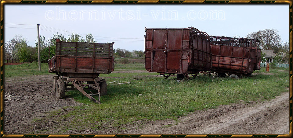 тракторний стан в селі Сокіл Чернівецького району