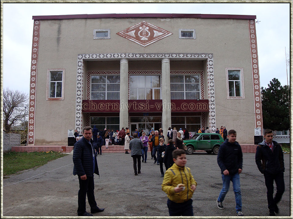 Чернівецький РБК, смт Чернівці