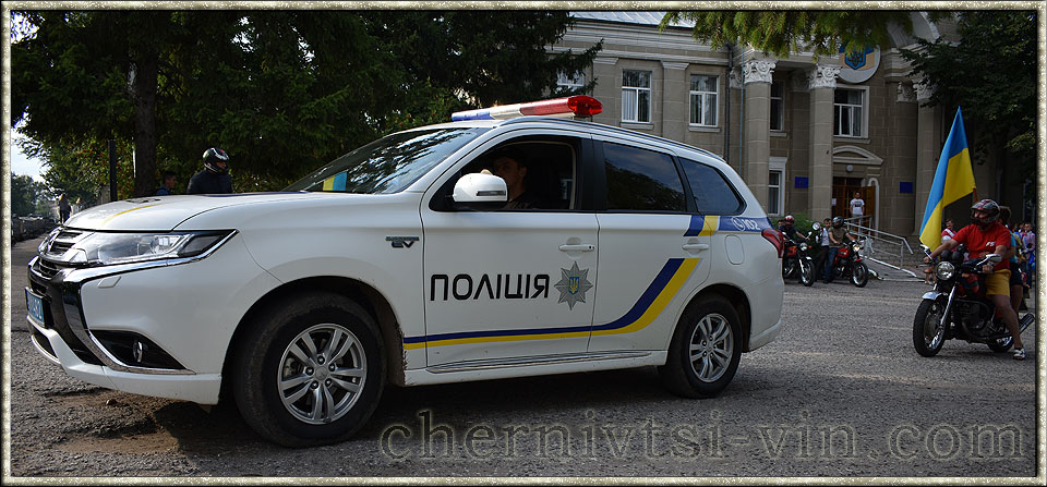 поліцейська машина, Чернівецький район