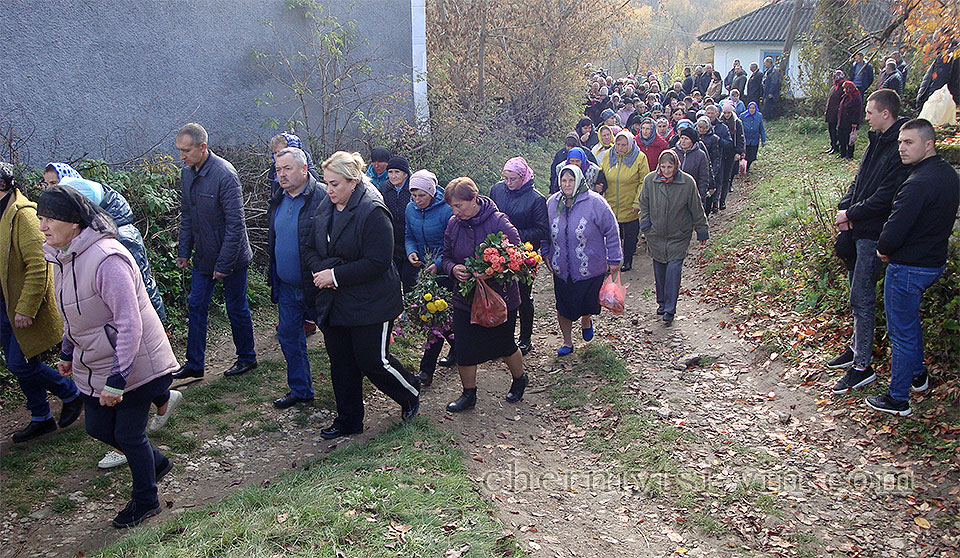 похорон загиблого героя України, район Чернівецький