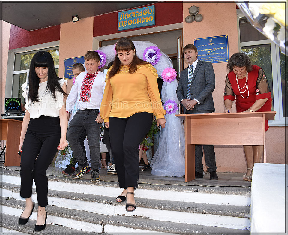 свято останнього дзвоника, с.Сокіл, Чернівецька ТГ