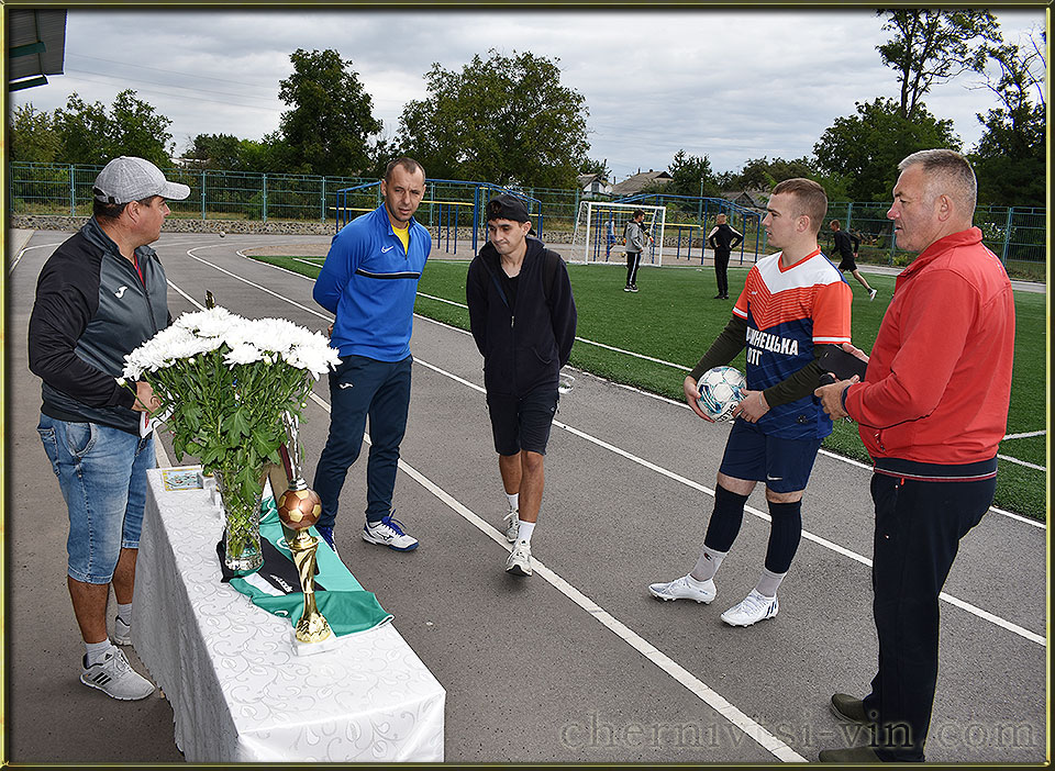 турнір з міні-футболу пам'яті Ігоря Юнаша, селище Чернівці