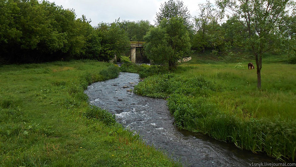 річка Мурашка, смт Чернівці, Чернівецький район