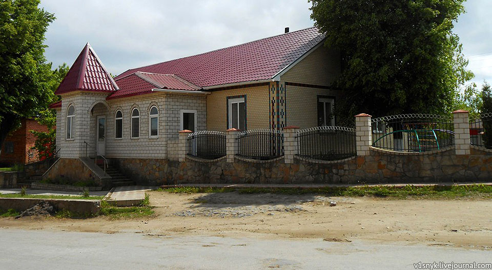 дитячий садочок в смт Чернівці у Чернівецькому районі