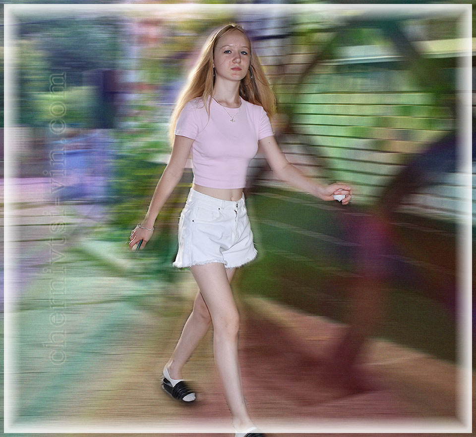  ,  
